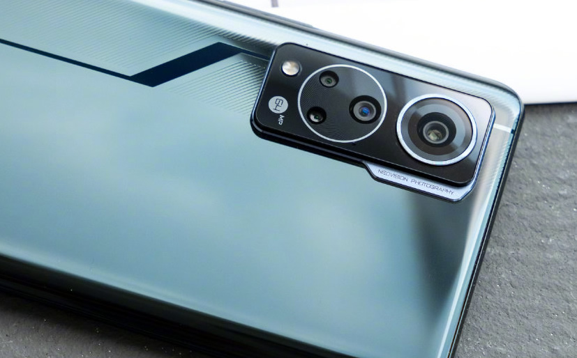 千元真全屏獨此一款，僅1369元！配驍龍870、屏幕指紋和NFC，支持55W快充